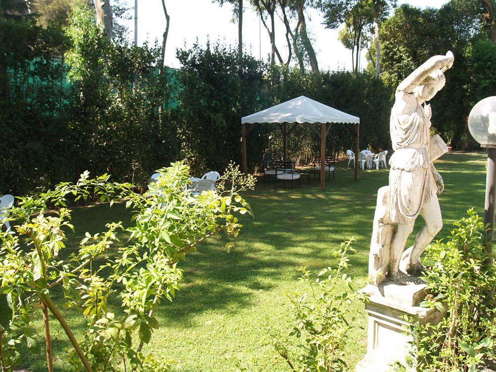 Romulus 3* Rome