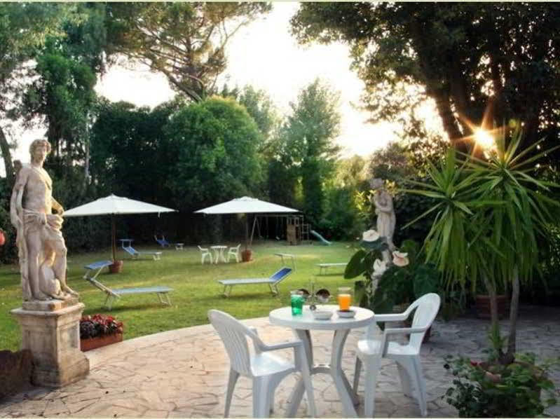 Romulus Hotel 3*