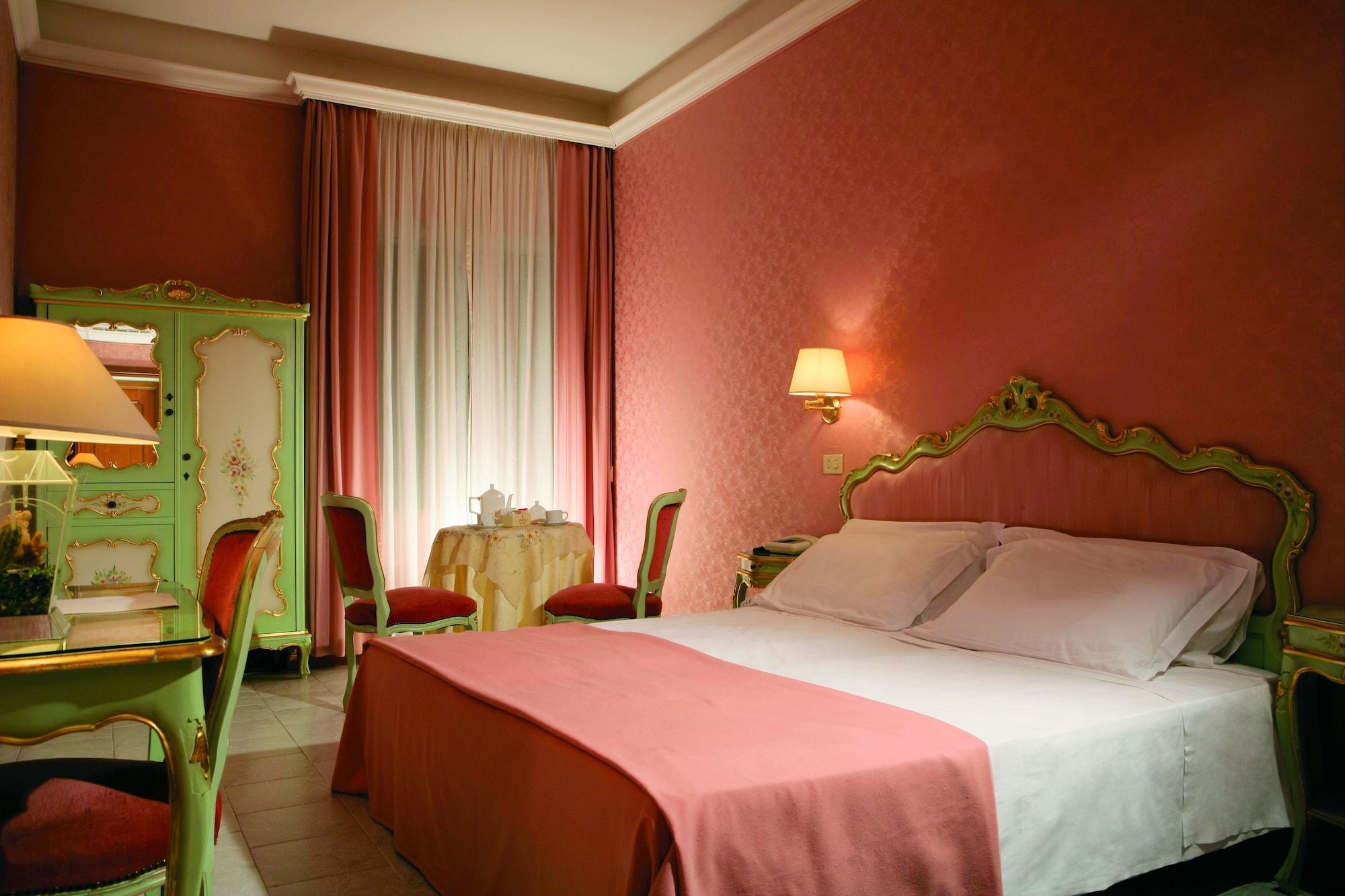 Romulus 3* Roma
